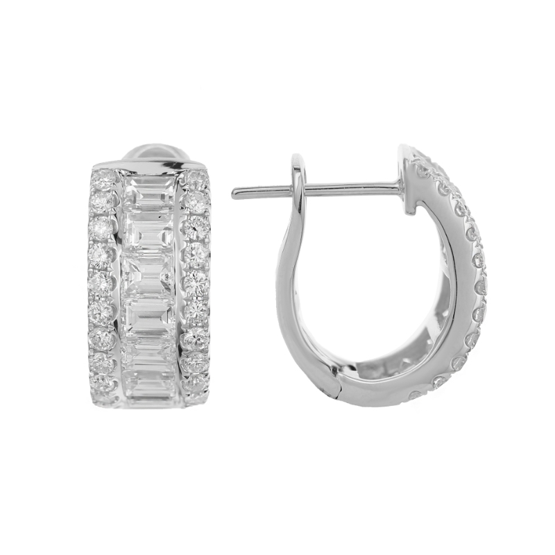 18K White Gold 3.10Ctw Rd Emerald Cut Hoop Er 44D=.75 14Em=2.35