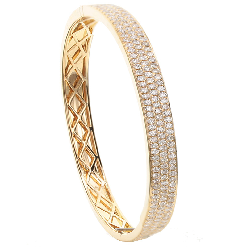 18K Yellow Gold 1.85CTW Diamond Bangle Bracelet
